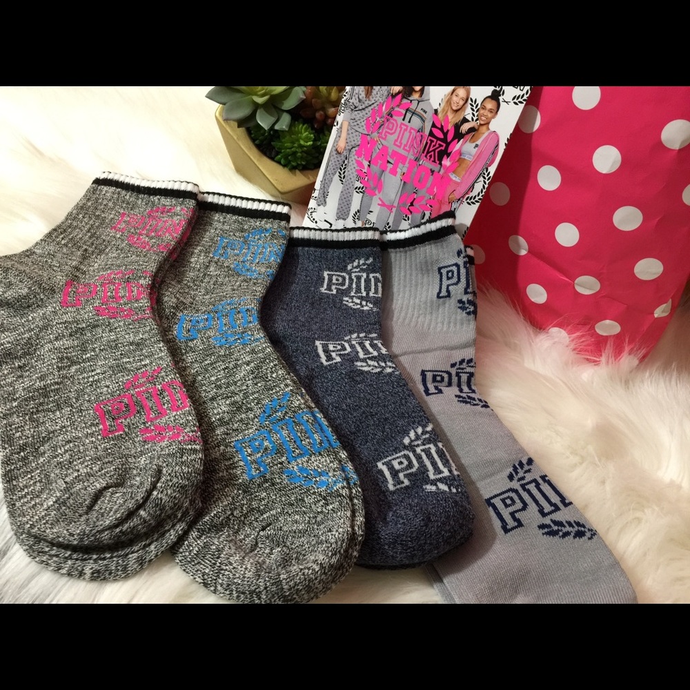 1 left VS PINK 🛍Free Lanyard +4pr Crew Socks  NWT - Picture 3 of 7